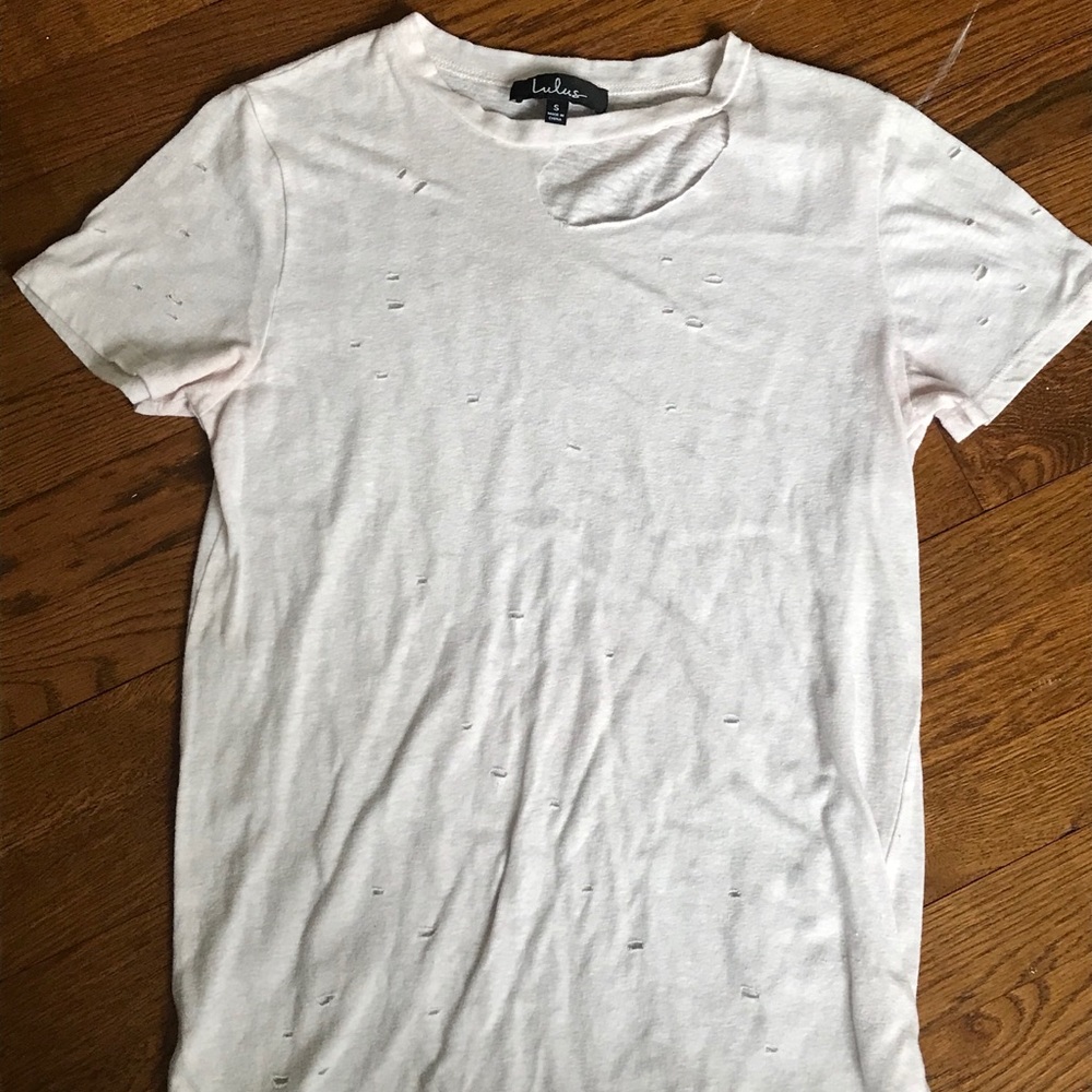 Lulu’s White Torn Up Tshirt